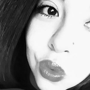 Meet your Posher, Natasha